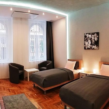 Unique Town Apartment. Clear Comfort. Budapeşte Dış mekan fotoğraf