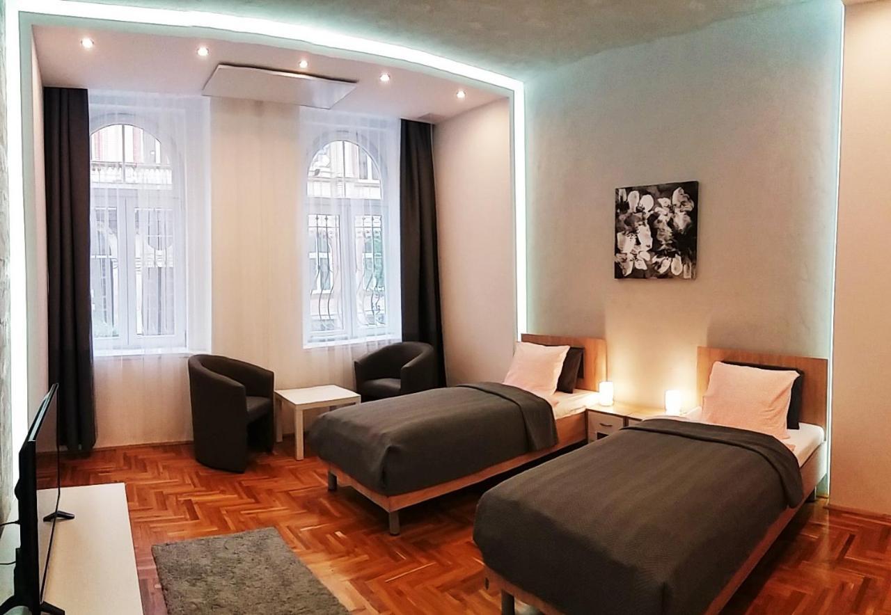 Unique Town Apartment. Clear Comfort. Budapeşte Dış mekan fotoğraf